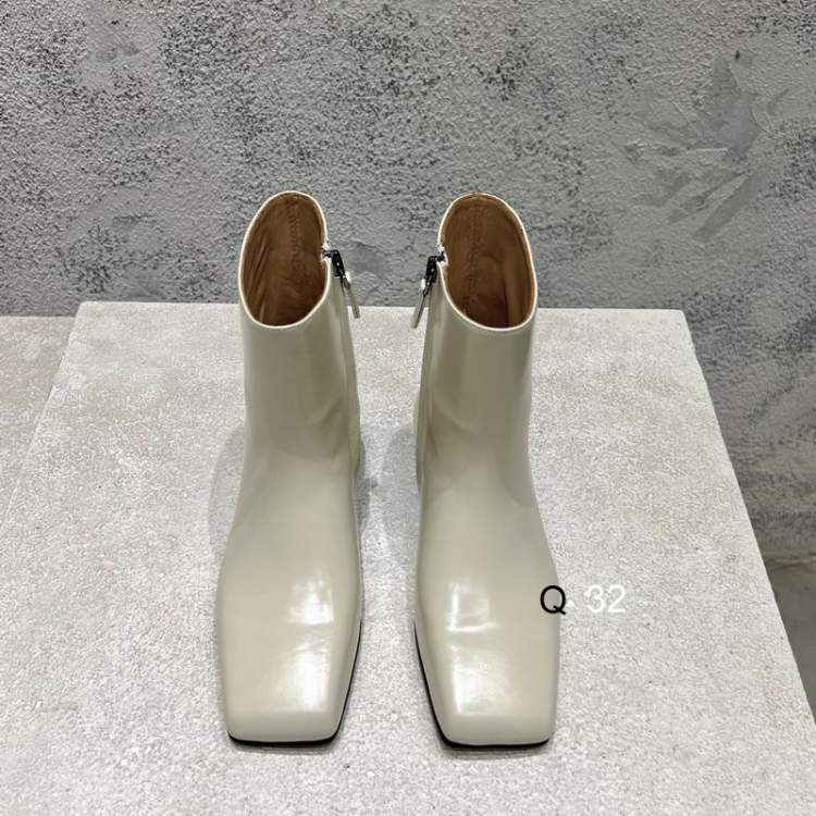 Picture of Bottega Shoes _SKUBVsz35-45YY110021810
